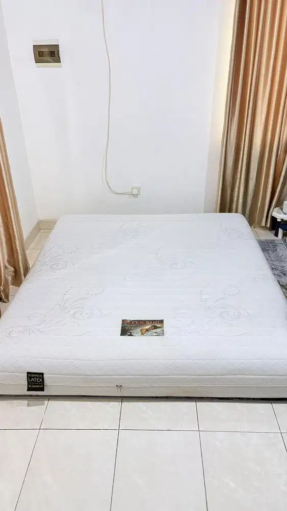 Kasur Super Koil Latex