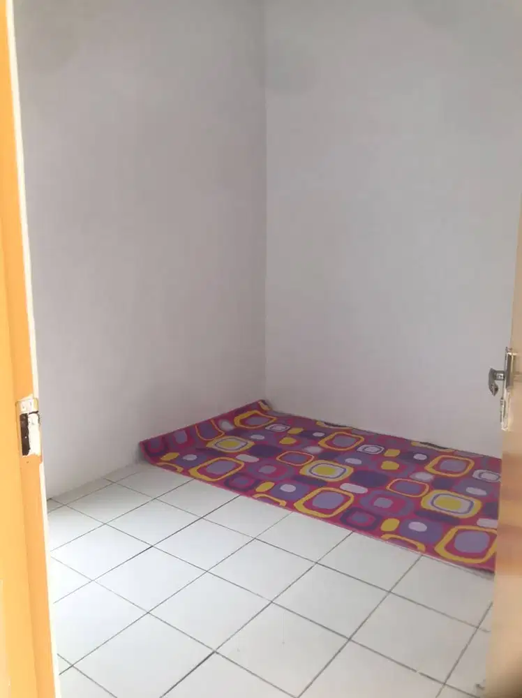 KESEMPATAN MEMILIKI RUMAH DENGAN TAMAN DI DEPAN DAN BELAKANG