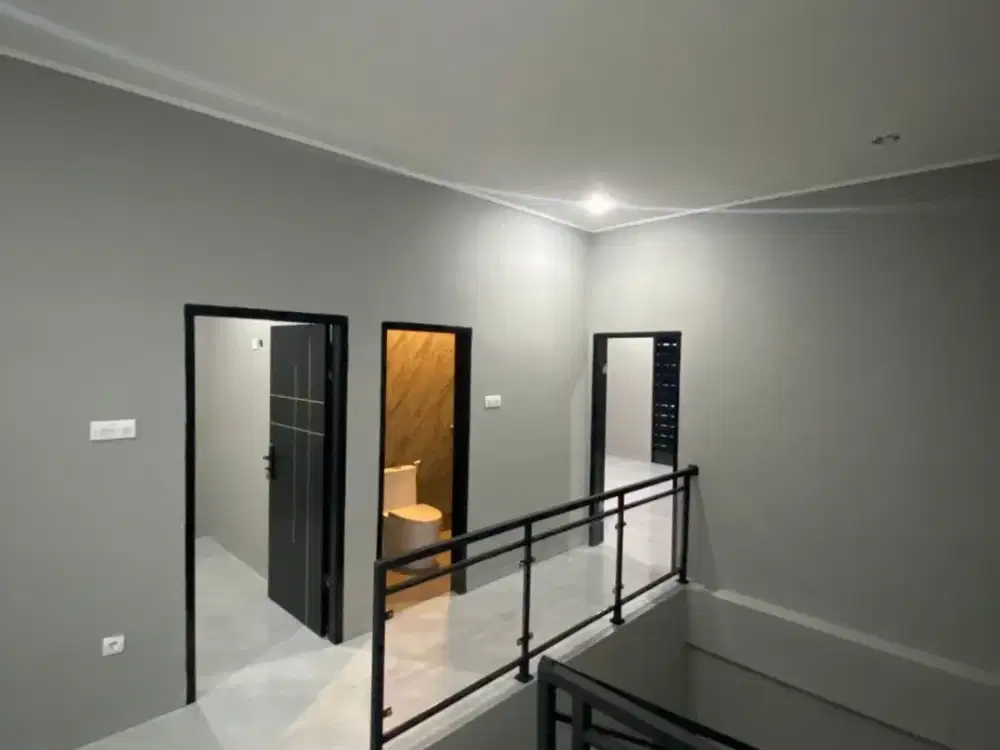 Dijual Rumah Baru 2 lt di TKI 2, Taman Kopo Indah Patung Kuda Hadap Timur Bandung