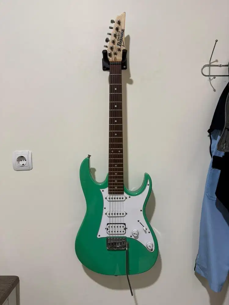 Gitar Ibanez, amply vox, efek M-vave tank-G