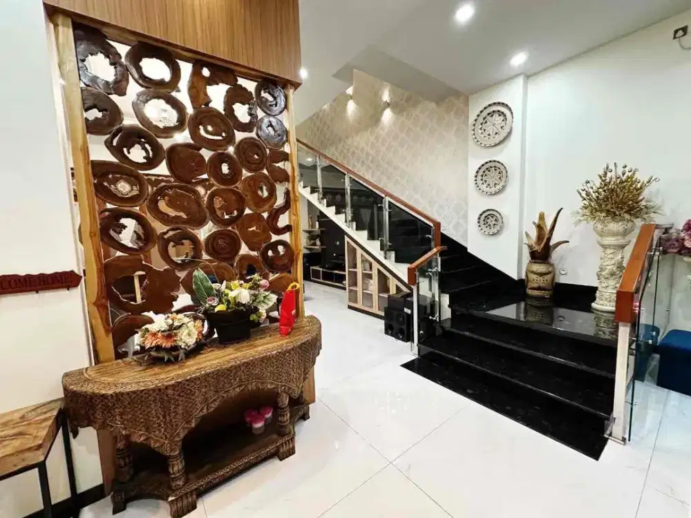 DiJual Rumah Mewah Sukajadi Jalan Palem Raja