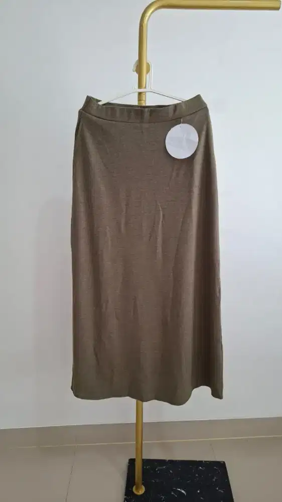 Rok  Wanita A Line