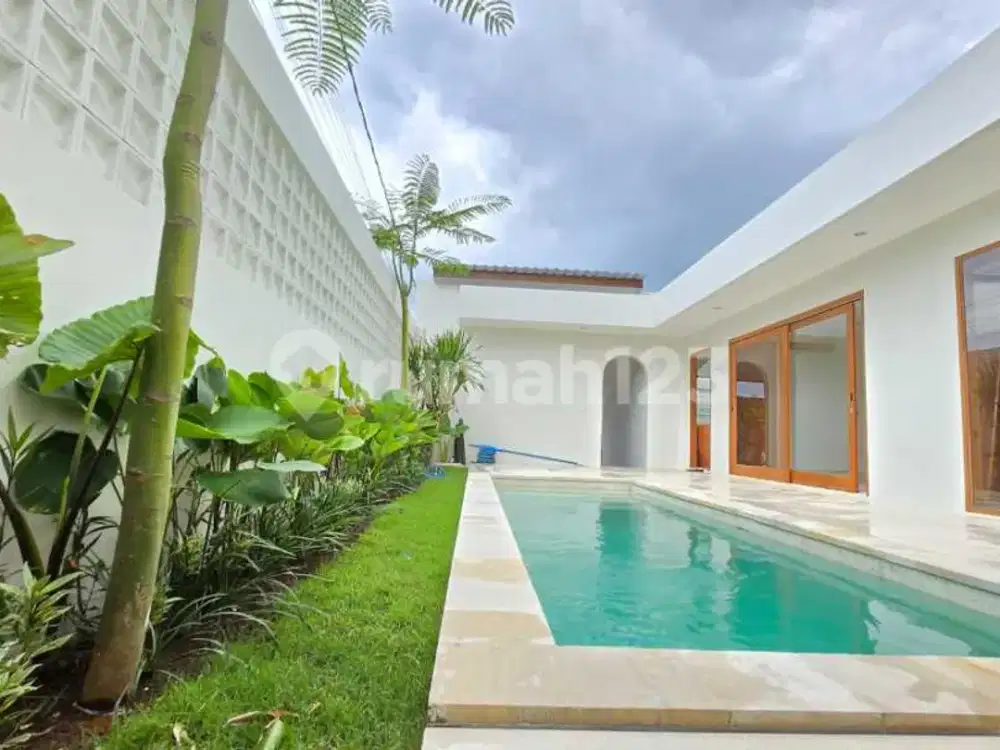 For Lease 19 Years: Brand New 3 Bedrooms Villa On Wwestside Sanur