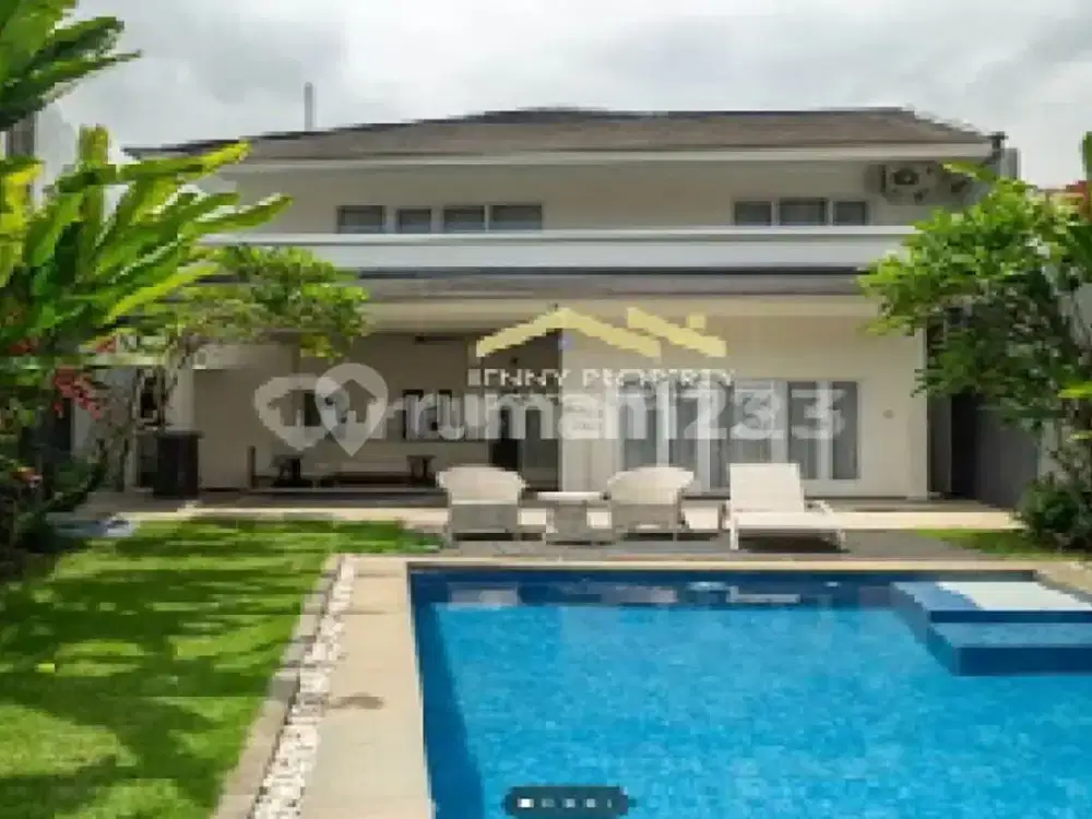 Four Bedrooms Villa In Kesiman Kertalangu For Rent/ Lease