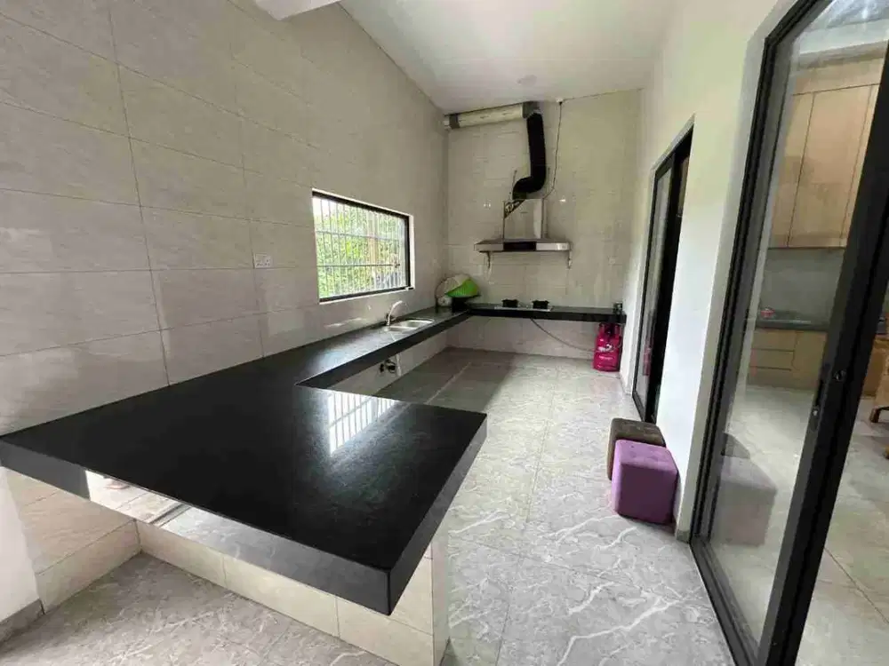 Rumah Mewah di Bukit Golf Residence dekat Sektor IX Sukajadi