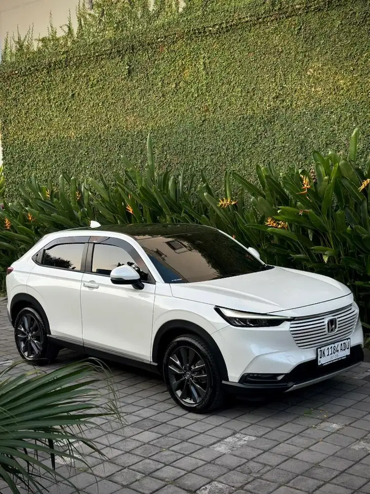 All New HR-V 1.5 SE Last Edition Panoramic 2025 Asli Bali ODO 2000