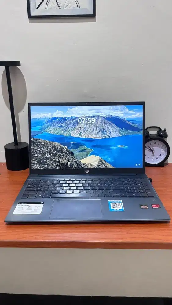 Laptop HP Pavilion 15-eh0090wm