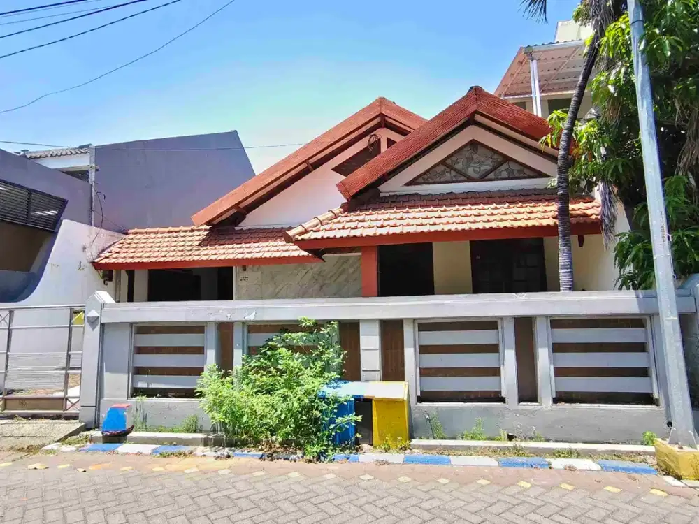 Rumah Bersih Terawat Luas 200m Perumahan One Gate Bungurasih Waru Sidoarjo.. Dekat Bandara Juanda, Bundaran Waru dan RS Mitra Waru