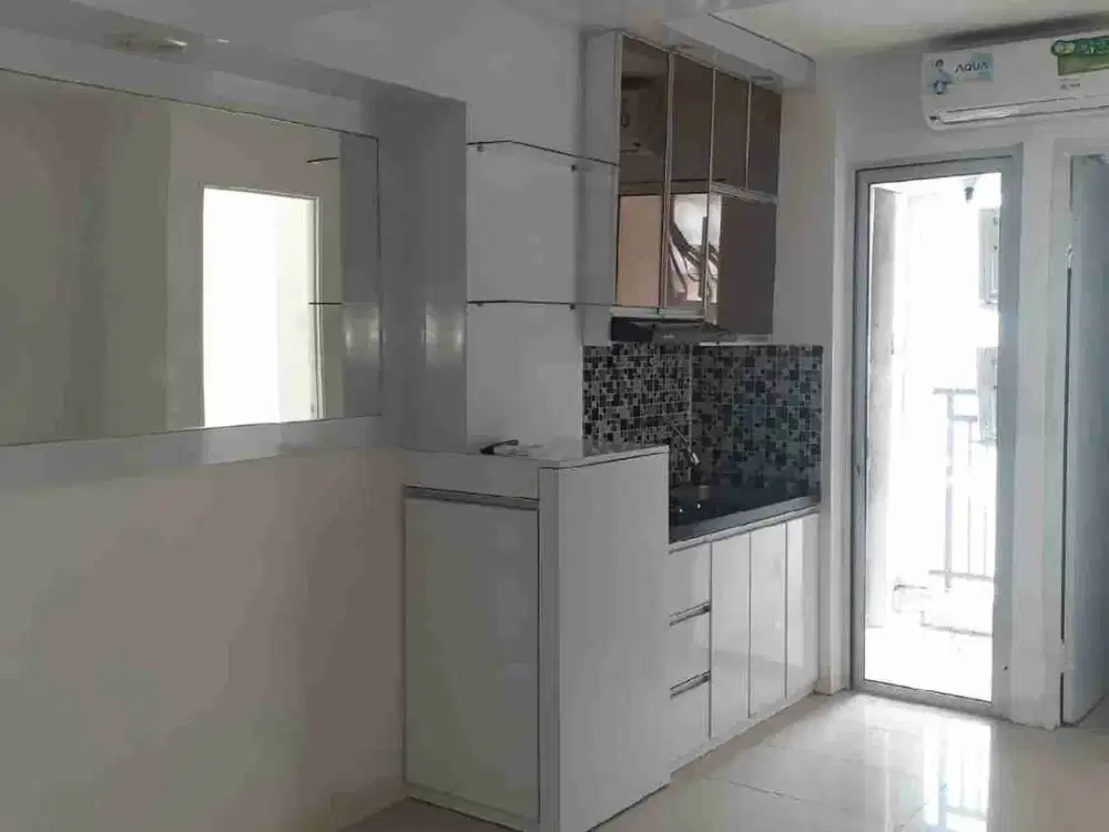 Jual Murah 2br UF plus kitchen set