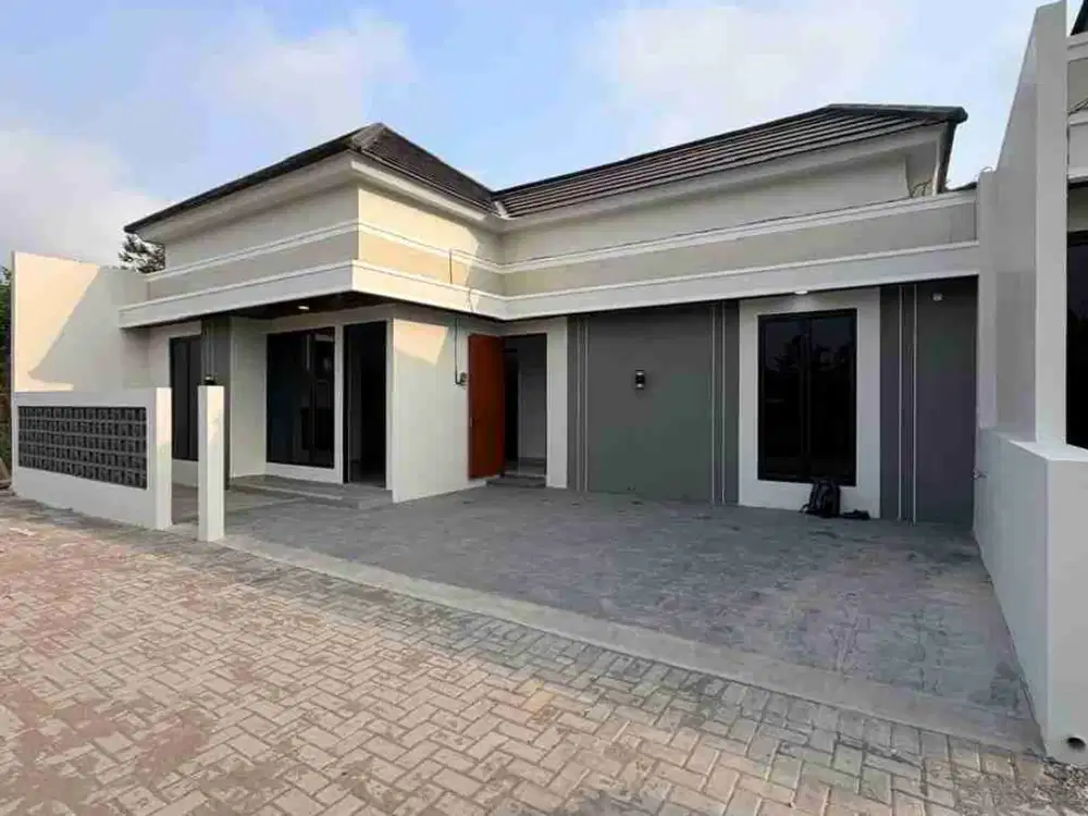 RUMAH MEWAH MODERN VIEW SAWAH DALAM MINI CLUSTER DI MAGUWOHARJO DEPOK SLEMAN