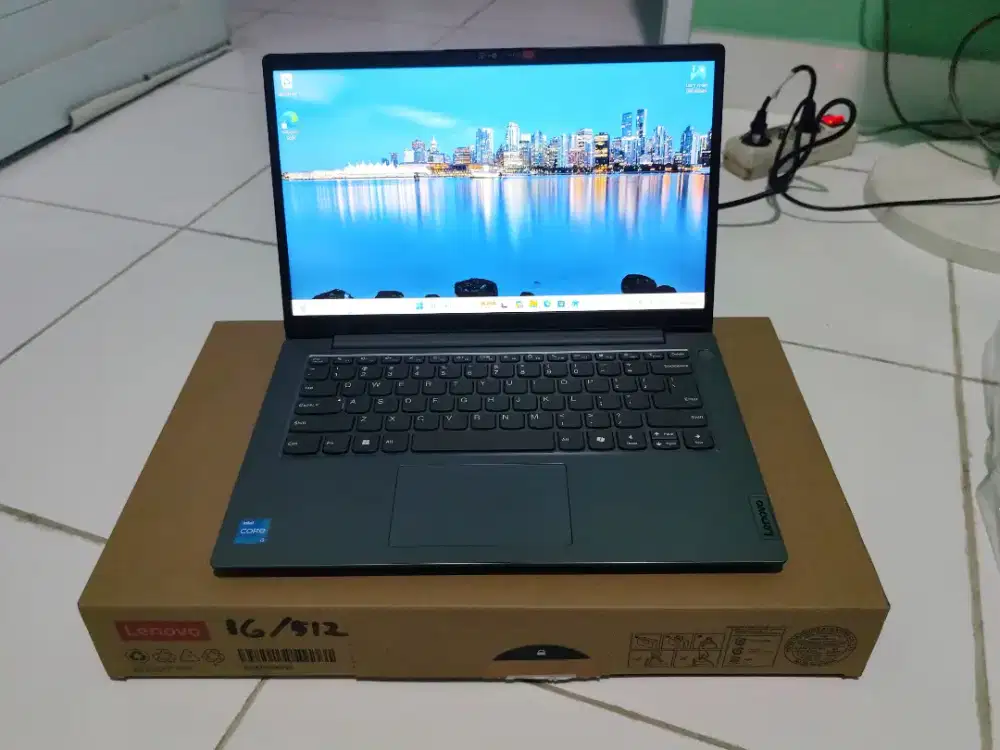 LENOVO #NEGO#V14 G5 IRL 83GU007FID - Intel Corei3-1315U/16GB/1TB