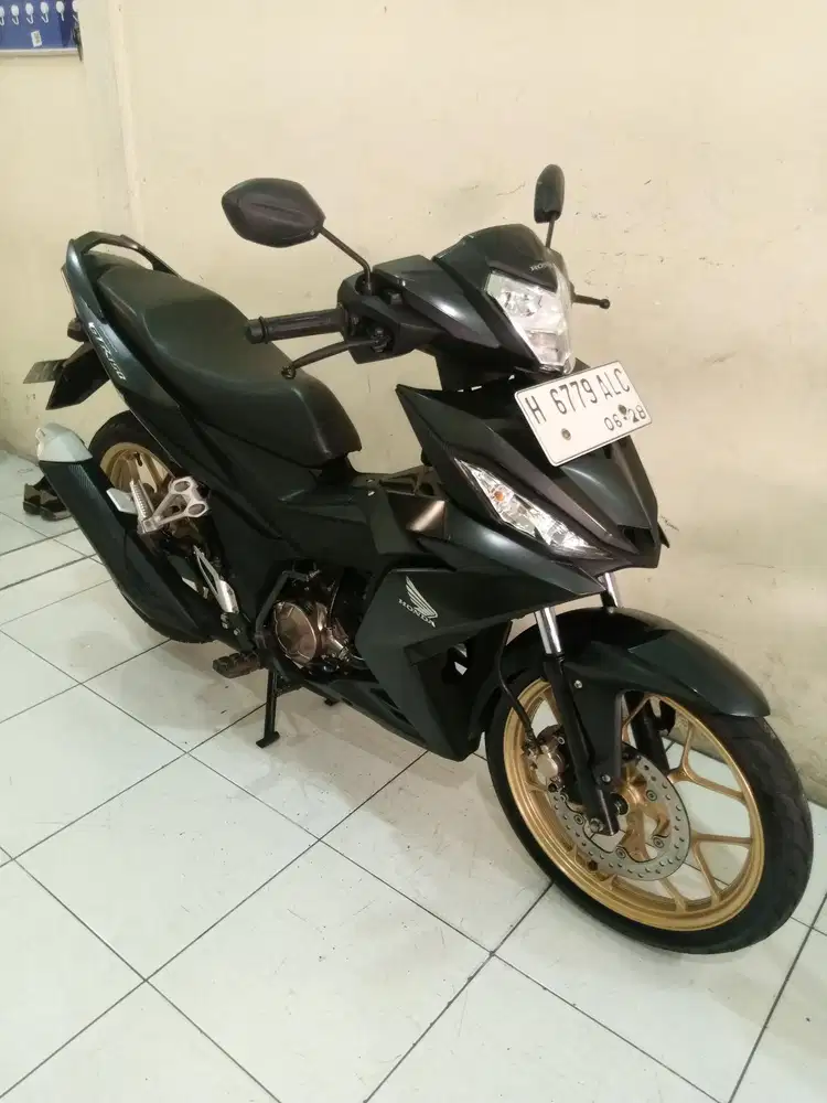 Honda Supra GTR 2018 hitam
