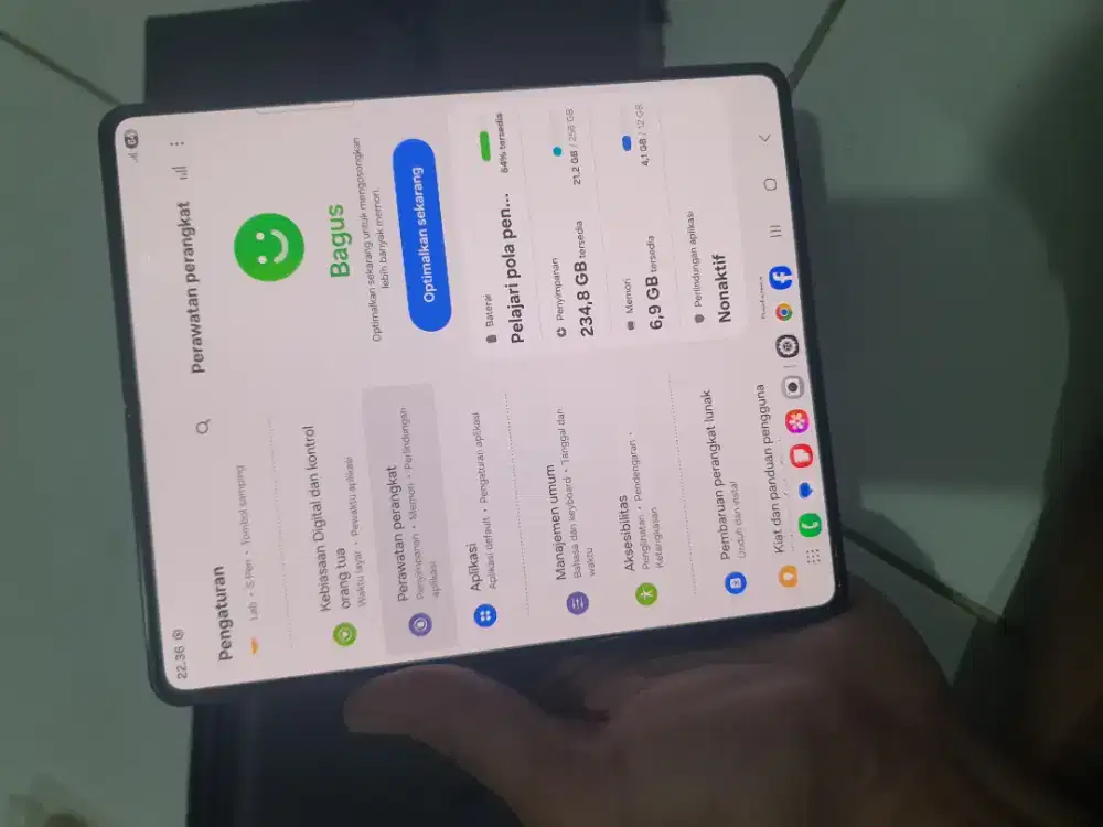 Samsung Z Fold 4