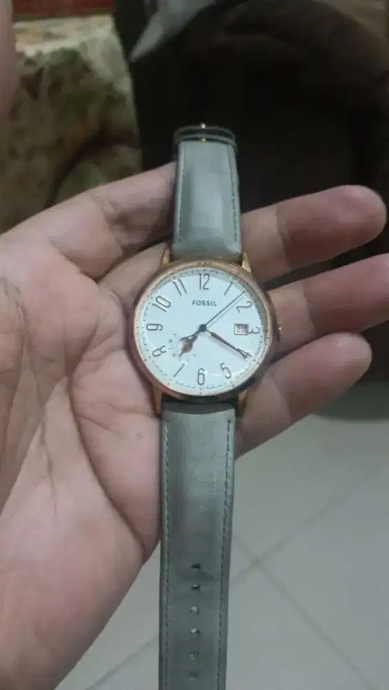 Jam wanita fossil