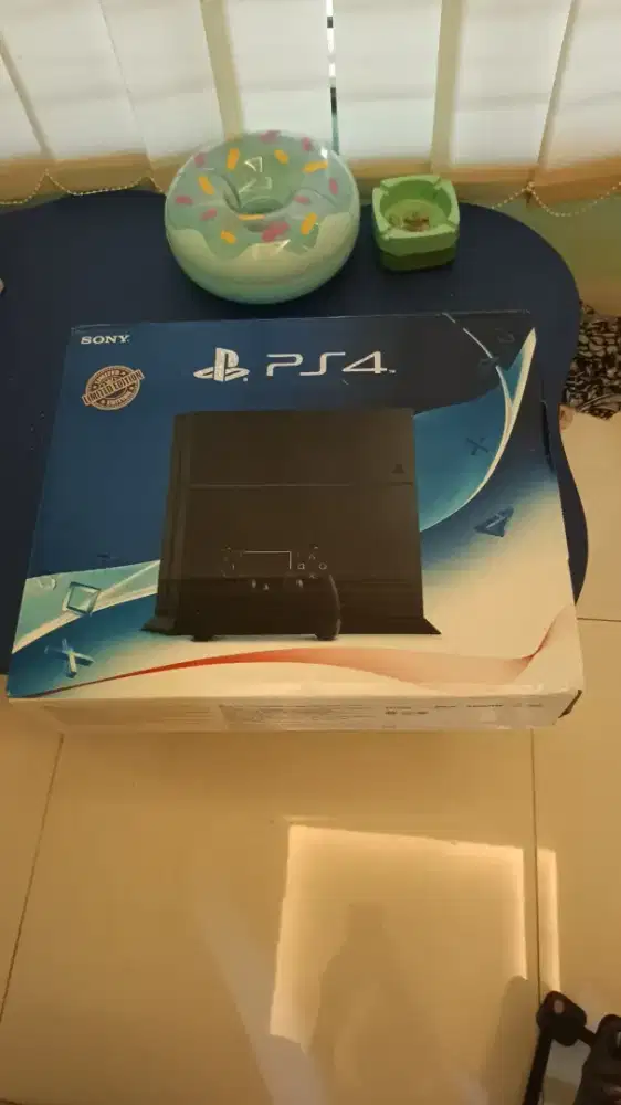 PS4 500GB Original Like New 100%