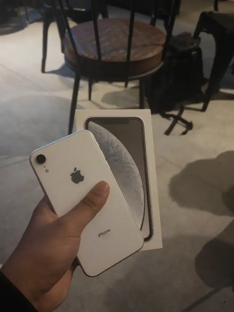 iphone xr 128gb ibox white
