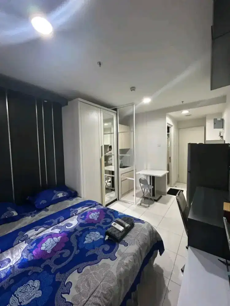 sewa apartemen harian green Pramuka city Jakarta pusat