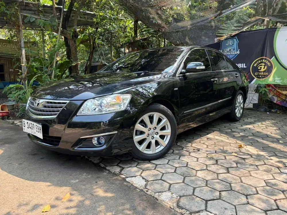 Toyota Camry 2.4 V 2008 low KM