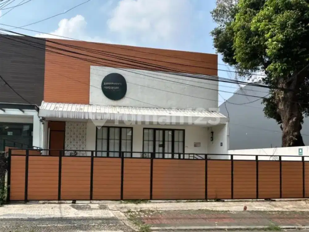 Dijual Rumah Jalan Utama Setiabudi Ex- Klinik Kecantikan