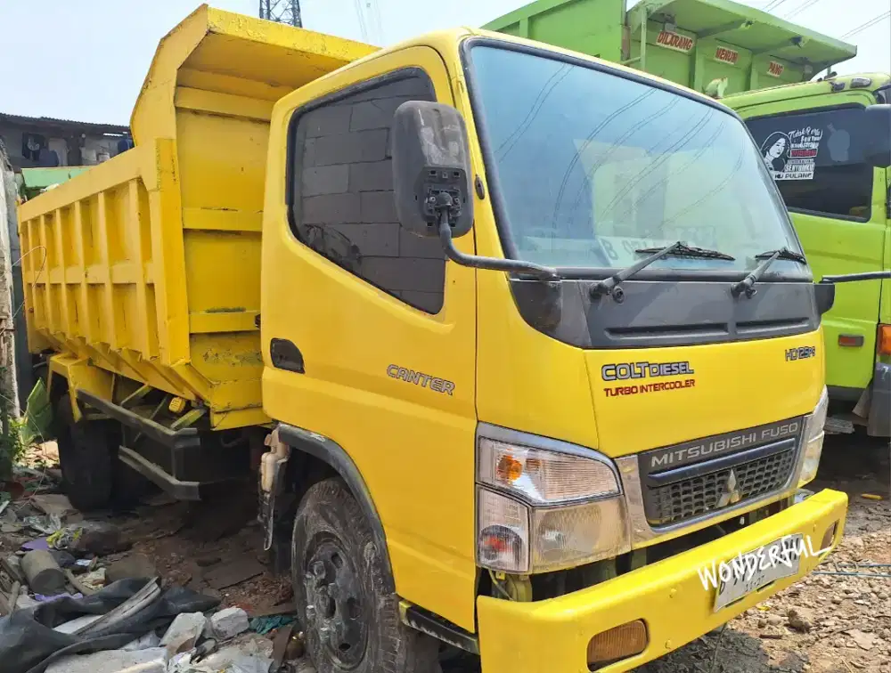 Mitsubishi Colt Diesel PS125HD Dumbtruk FE 74HD Bio Solar Hino Dutro