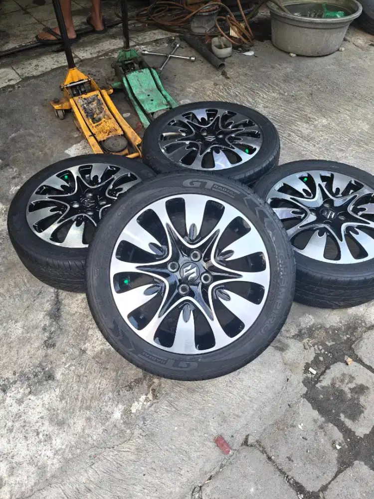 Jual vleg OEM Baleno R16 pcd 4x100 kond mulus d balut ban Champiro GT