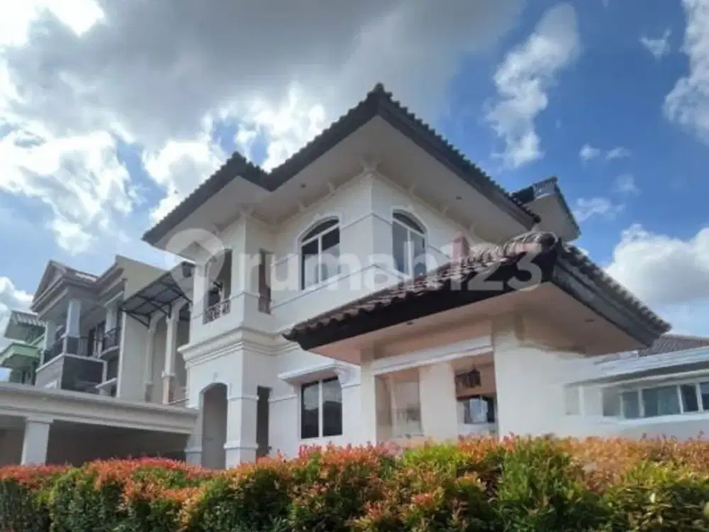 Dijual Rumah Mewah Di Bukit Gading Mediterania Rumah SHM Bagus di Kelapa Gading