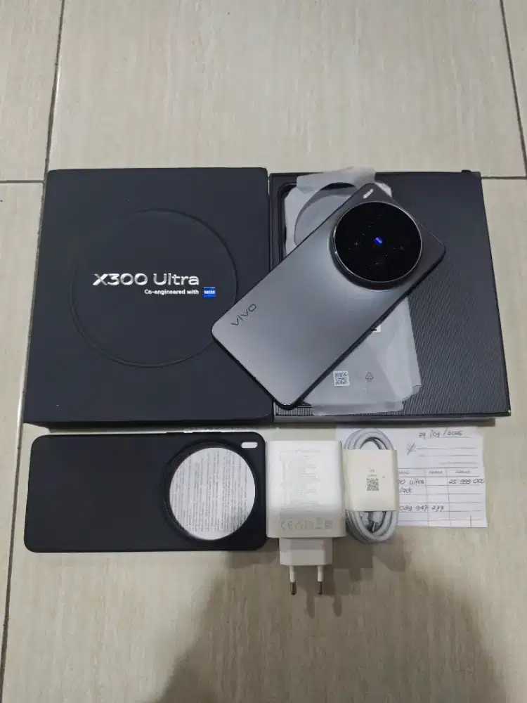 VIVO X300 ULTRA 16/512 LIKENEW PEMAKAIAN 4 HARI