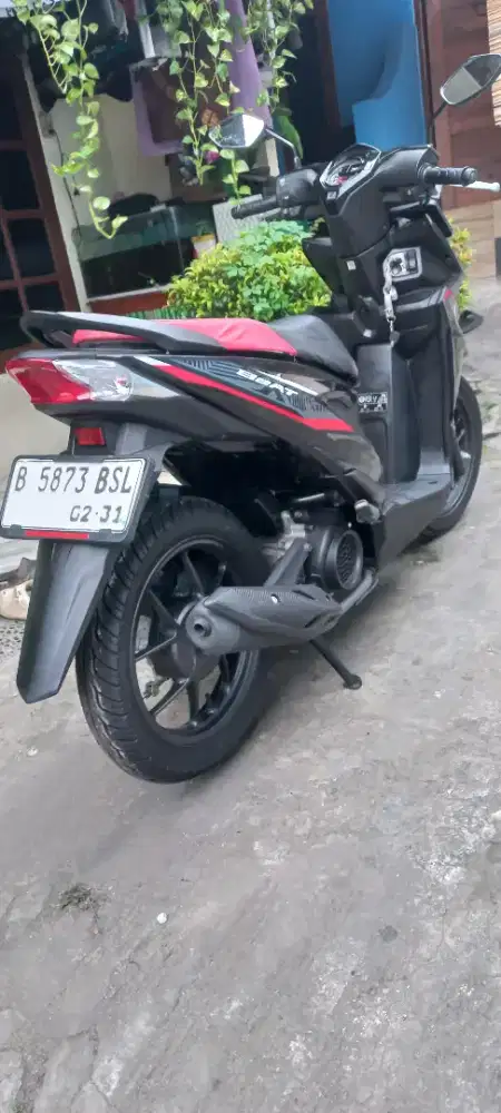 Bismillah jual motor honda beat