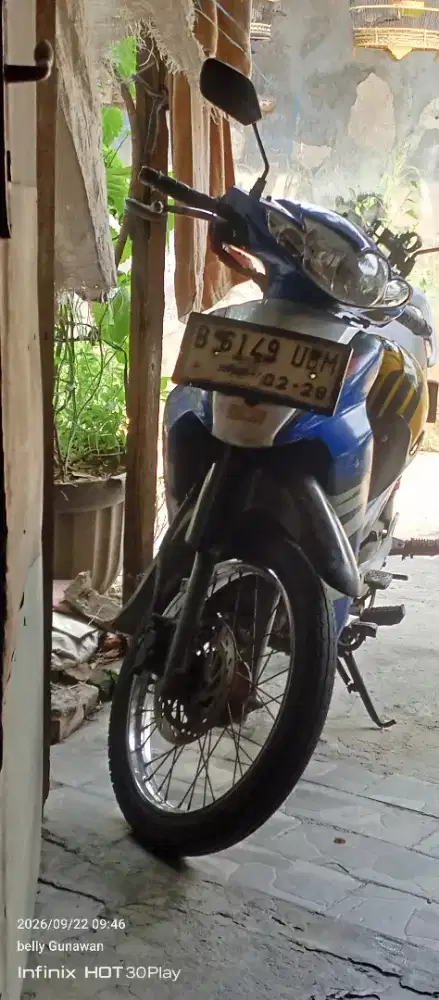 Motor Suzuki Shogun R 125cc surat STNK dan BPKB pelat nomor 2028 asli