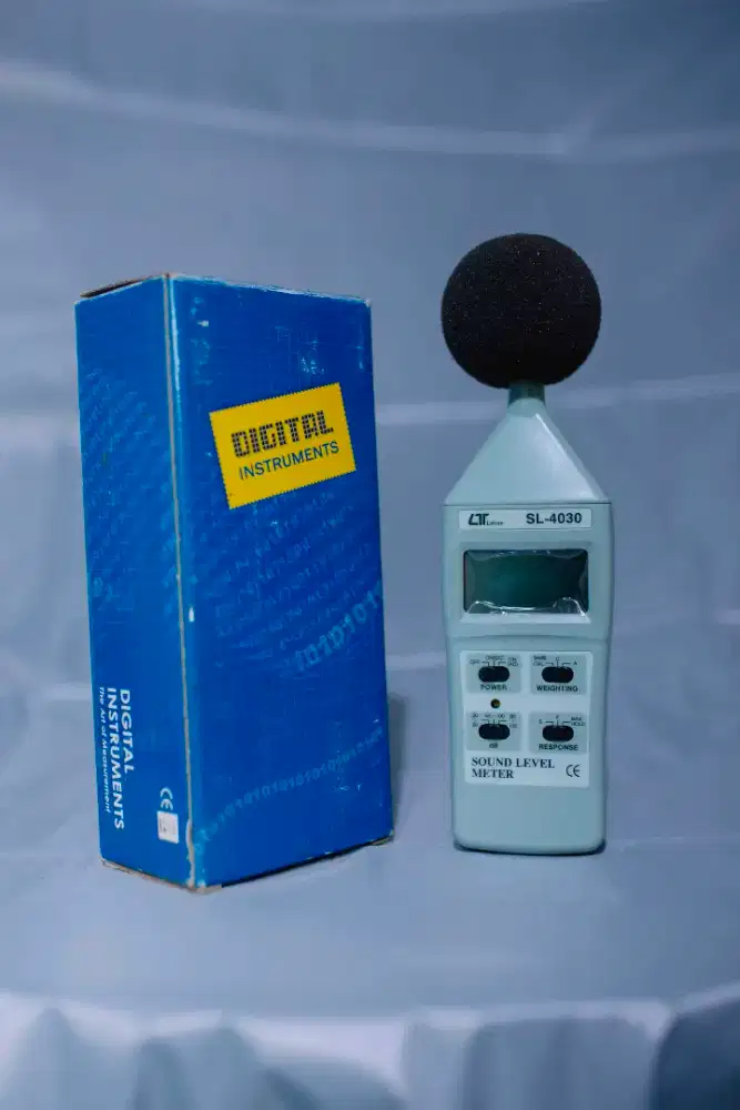Sound Level Meter SL-4030