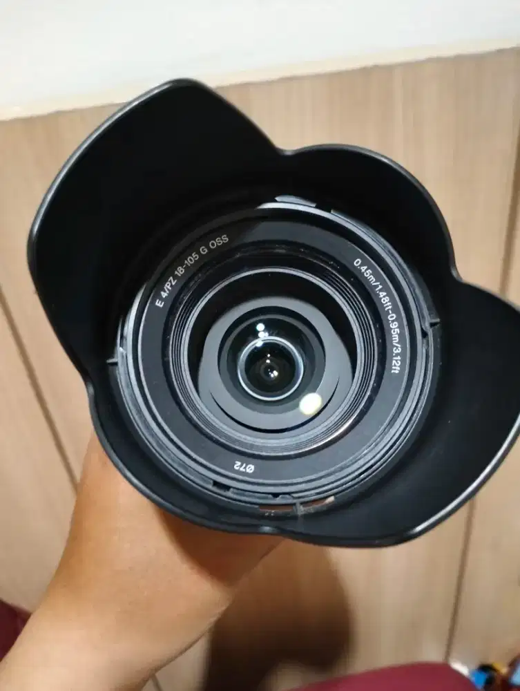 LENSA SONY E 18-105MM F4 G OSS