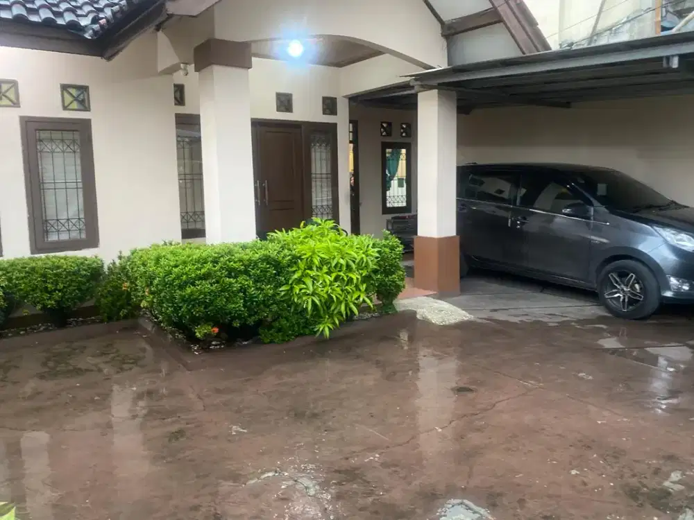 DIJUAL CEPAT  RUMAH SATU LANTAI SERUA - CIPUTAT