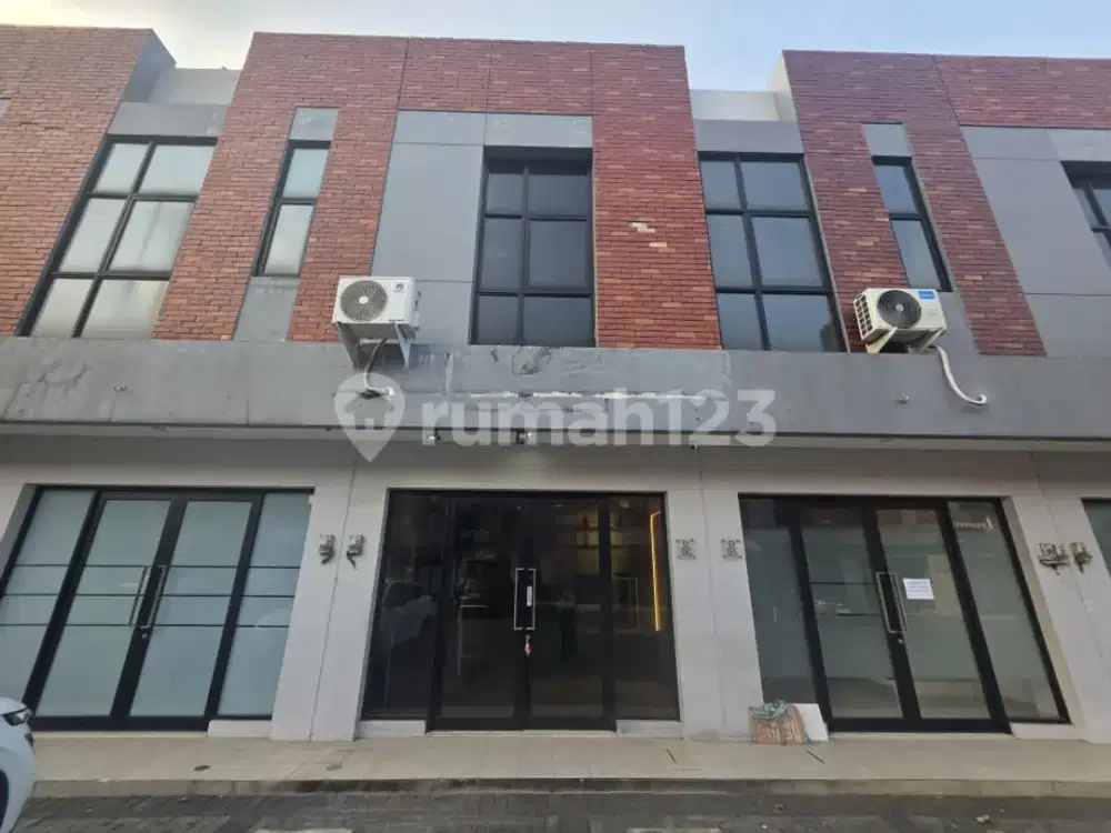 Disewakan Ruko Yc Hub BSD Dekat Akses Tol dan Kampus Atmajaya