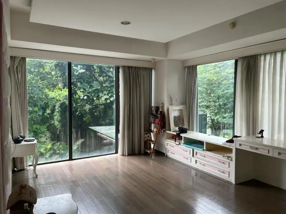 Dijual Penthouse Verde One Furnished Istimewa Kuningan Jaksel