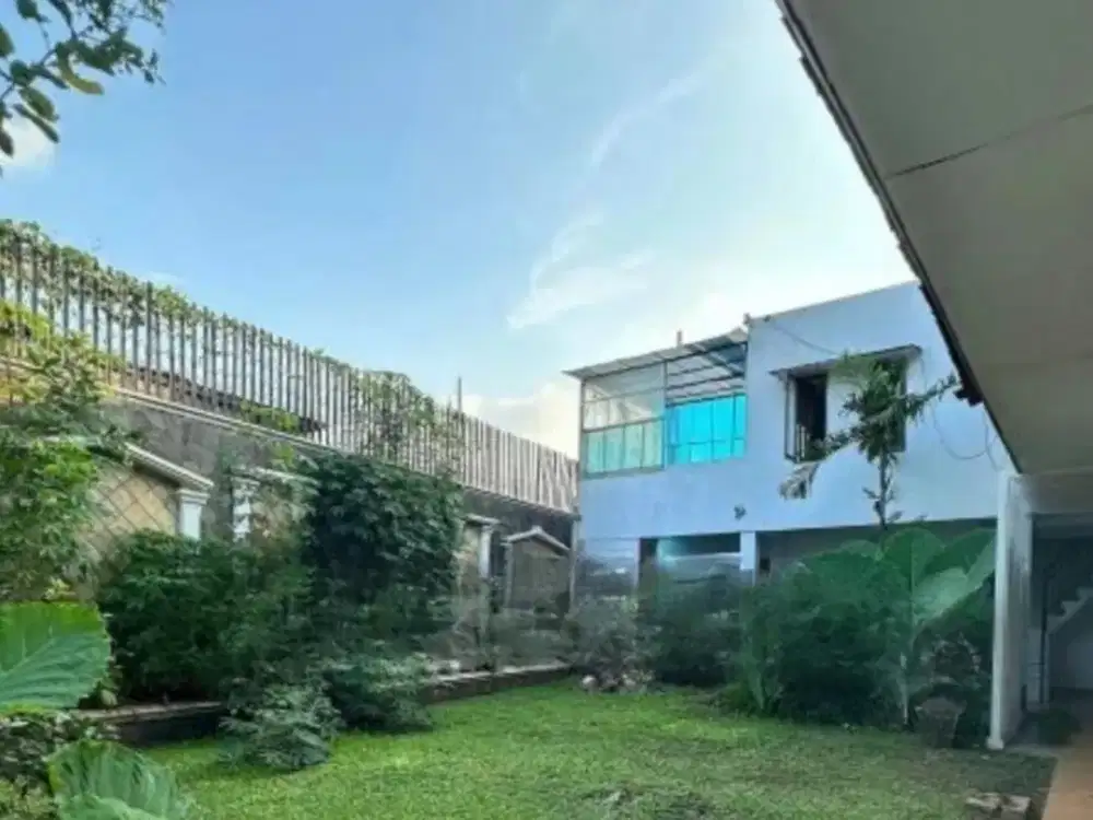 Disewakan/dijual Rumah Luas Di Kemang Jakarta Selatan
