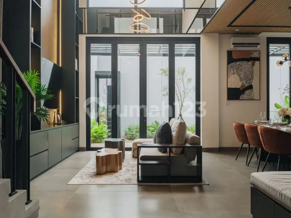 Dijual Rumah Mewah Dengan Lift 3 Lantai Design Korea Sawangan