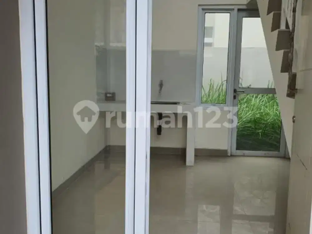 Dijual Rumah di Boston Village Gading Serpong