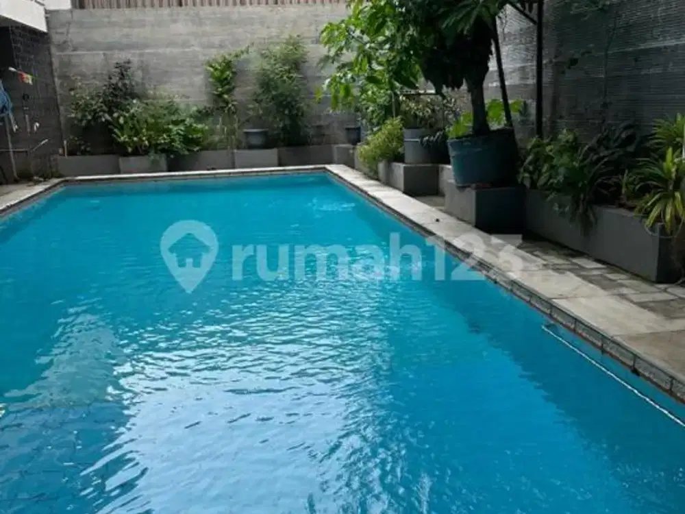 Dijual Rumah Mewah Kemang Raya Jakarta Selatan