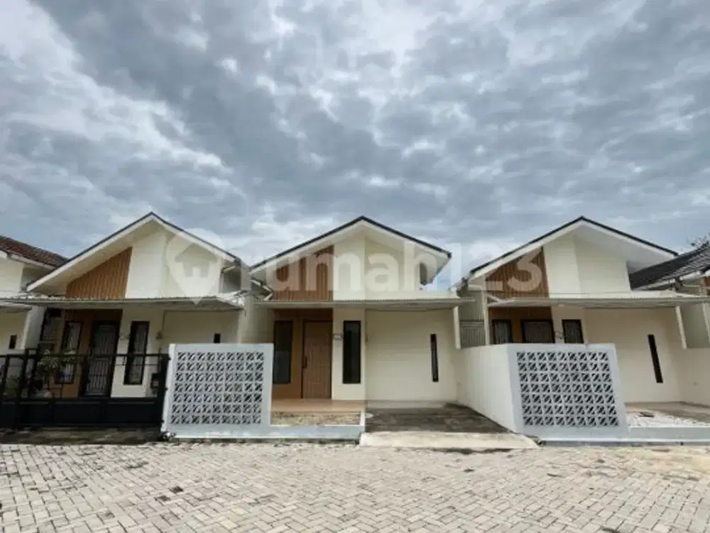 Rumah Cantik Dekat Rs Sansani