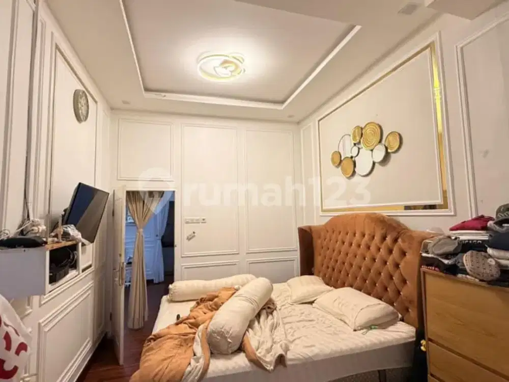 Dijual Rumah Semi Perabot Dekat Kampus Uir