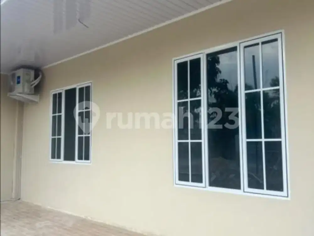 Rumah Siap Huni Semi Perabot Dekat Sudirman