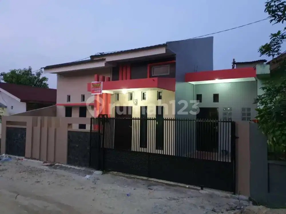 Rumah Minimalis Bertingkat Dekat Labersa