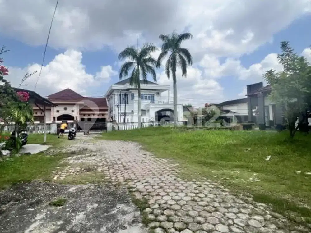 Tanah Siap Huni untuk Kos atau Rumah Mewah Dekat Kampus Stikes