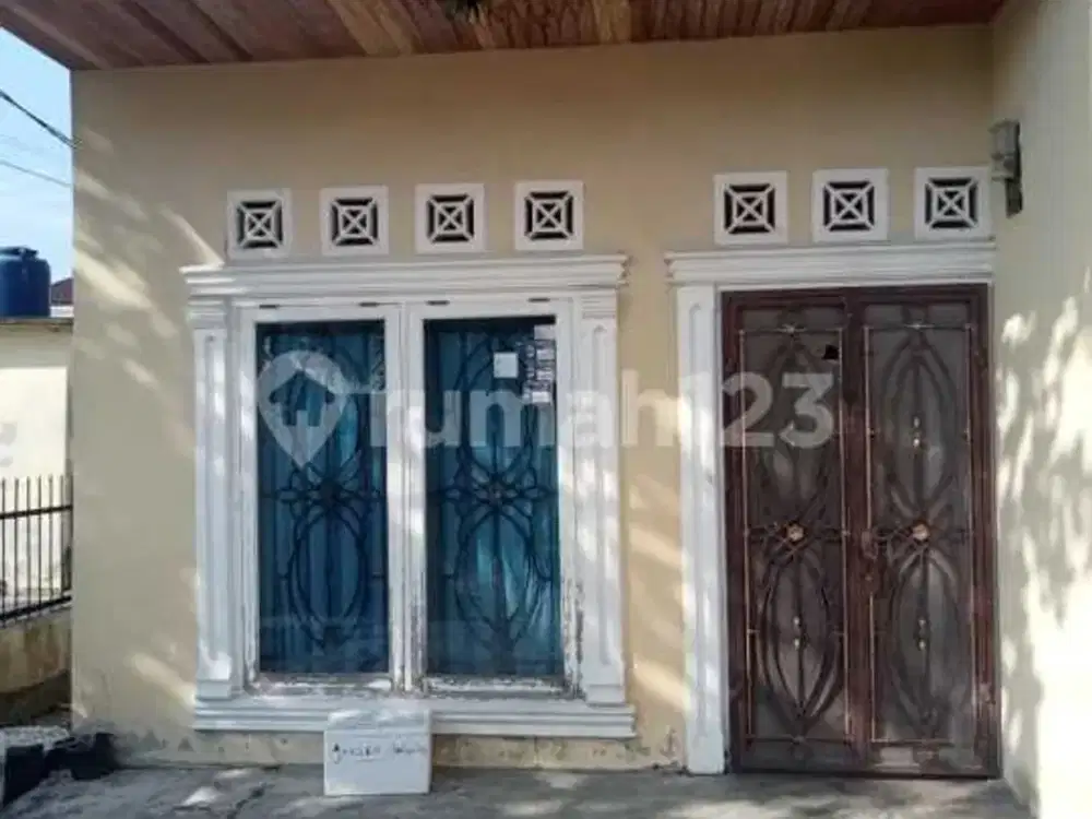 Dijual Rumah Dekat Kampus Stikes Hangtuah