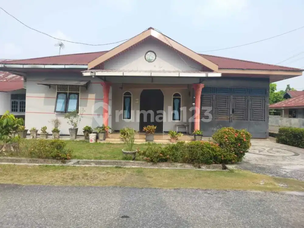 Dijual Rumah Lokasi Strategis Dekat Riau Pos Panam