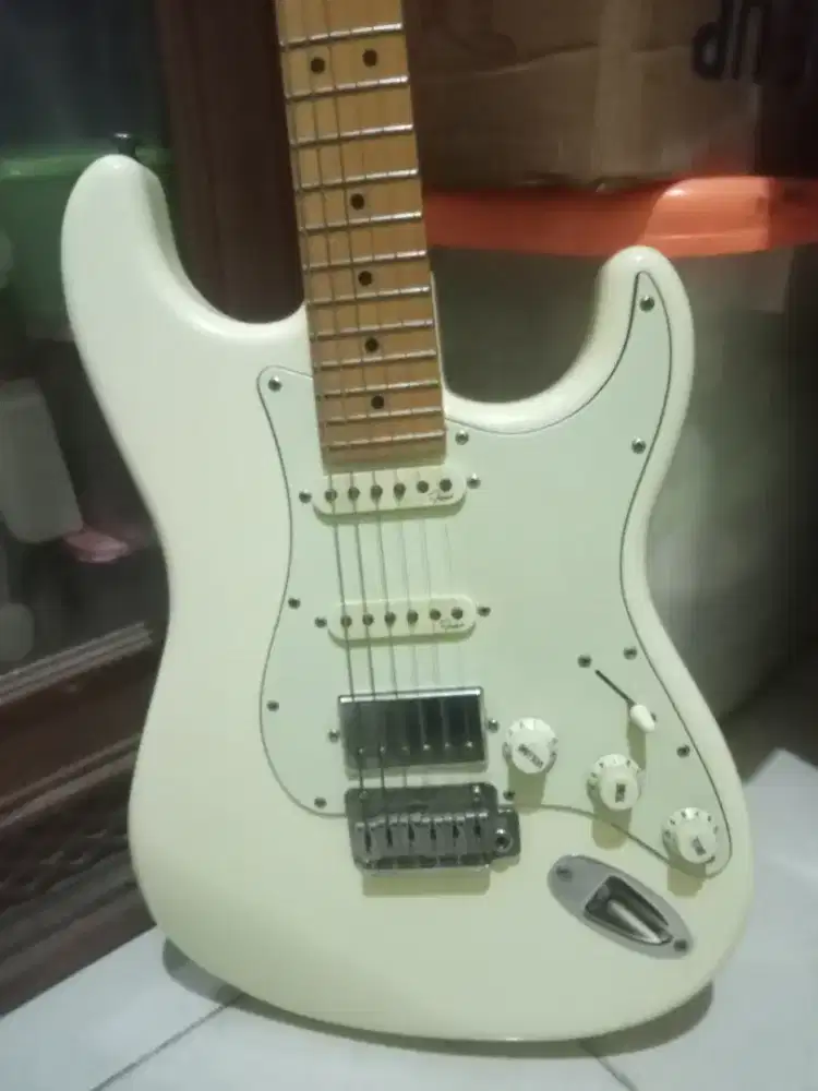 Fena Metamorfosis ST STD (Stratocaster Style Beauty White