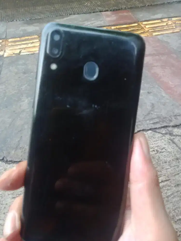 Samsung m20 ram 3/32gb