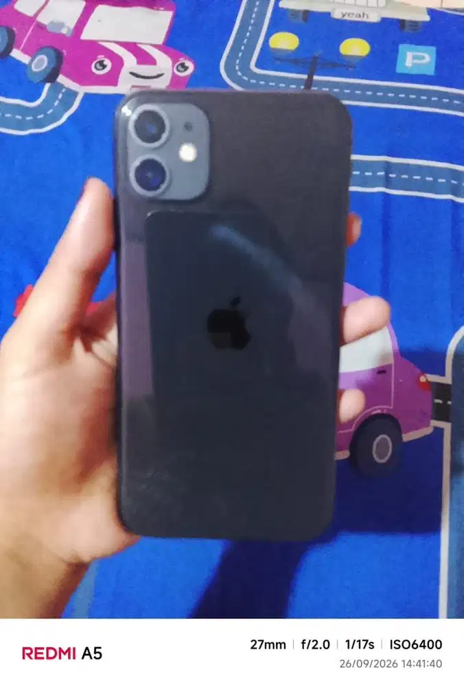 IPHONE 11 64 GB