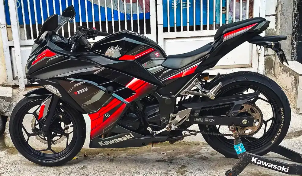 Kawasaki Ninja 250FI