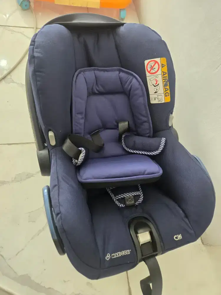PRELOVED Car seat Maxicross